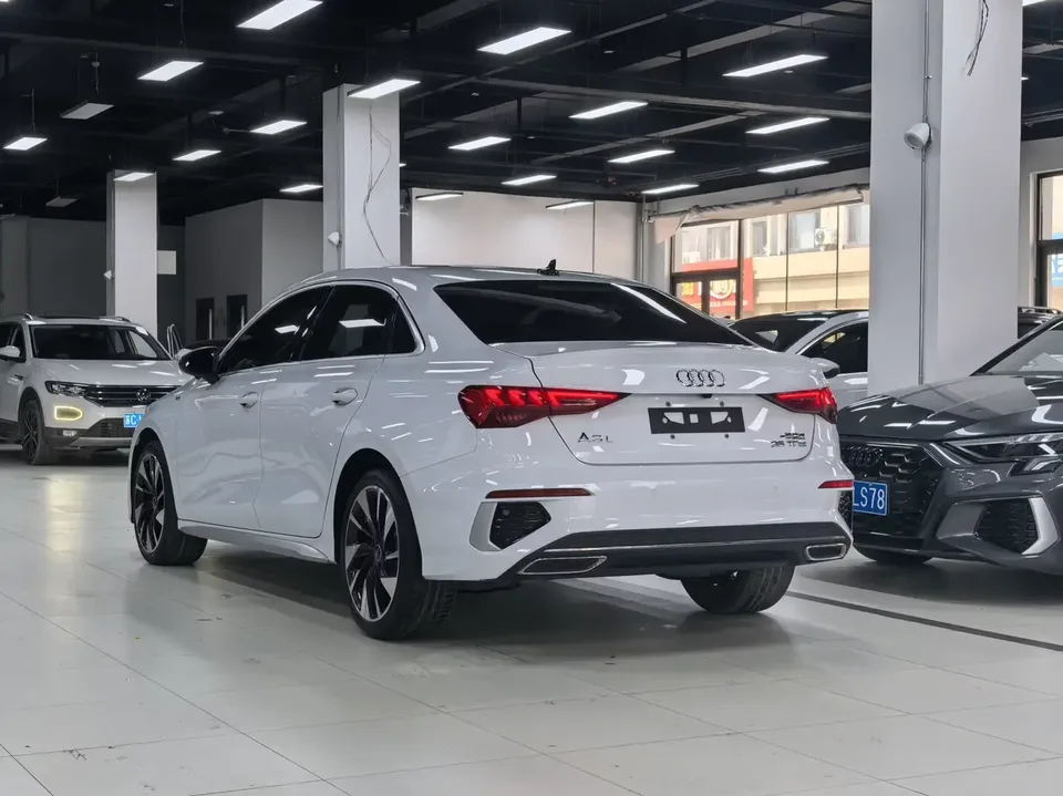 Audi A3 Audi A3 2023 A3L Limousine 35 TFSI facelift: stylish and sporty 2023 — thumbnail 2