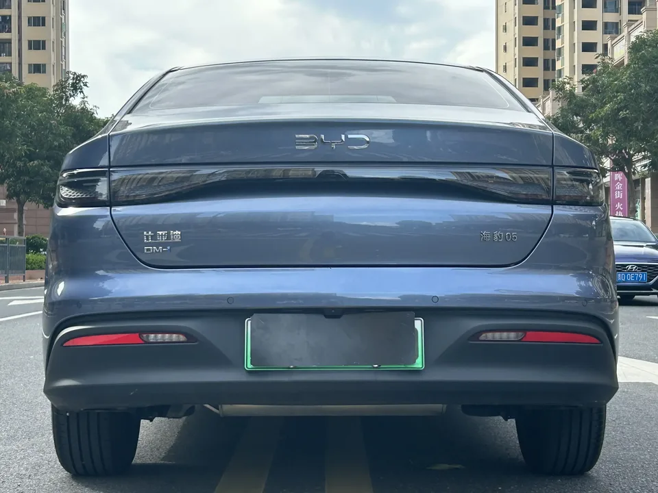 BYD Seal 05DM Seal 05DM 2025 DM-i 55KM Deluxe Smart Driving Edition 2025 — thumbnail 2