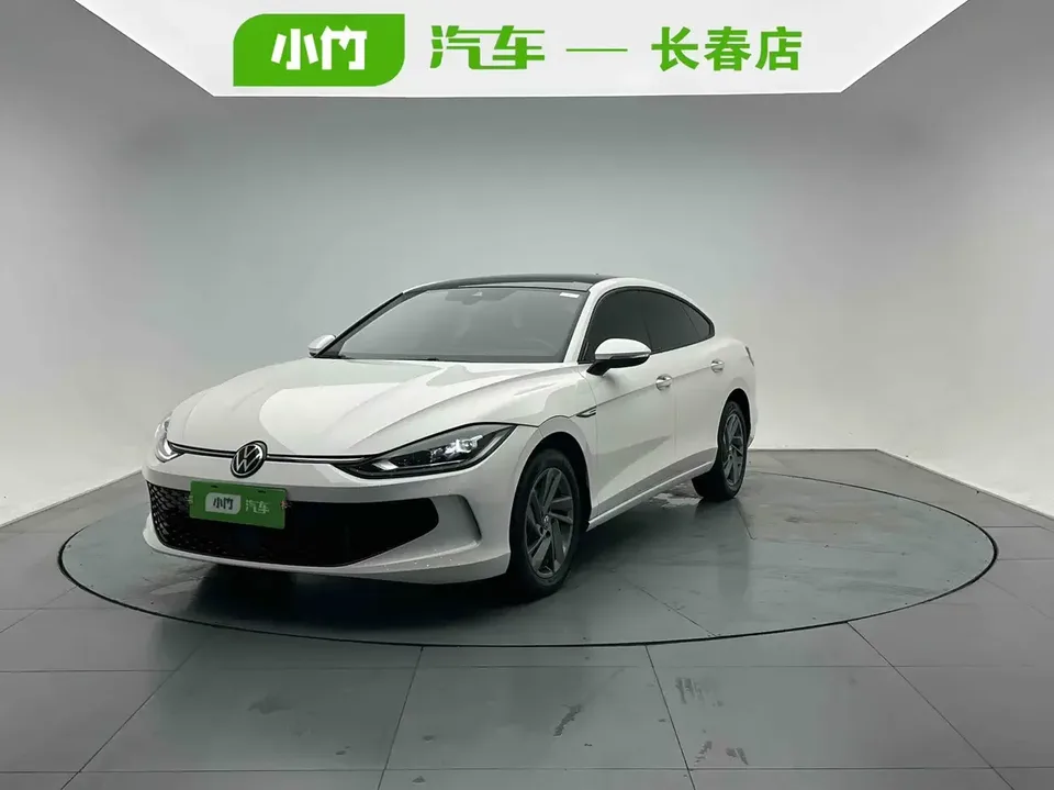 Volkswagen Lamando Lingdu 2023 Lingdu L 280TSI DSG Hot Edition 2023 — photo 1, buy with delivery to Moscow