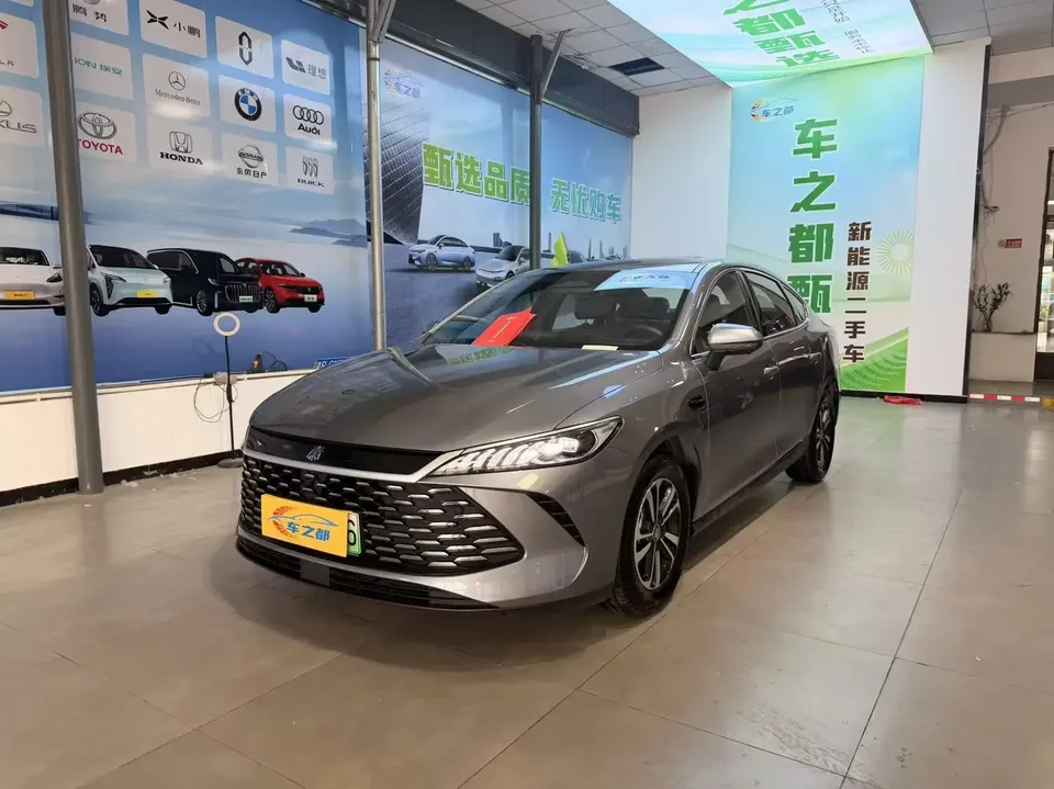 BYD Qin PLUS DM Qin PLUS DM 2025 DM-i 55KM Intelligent Driving Edition 2025 — photo 1, buy with delivery to Moscow