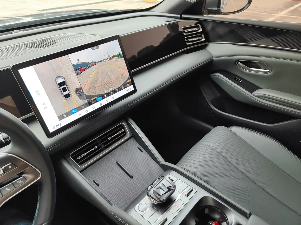 BYD Qin L DM Qin L DM 2024 DM-i 120KM Beyond 2024 — thumbnail 3