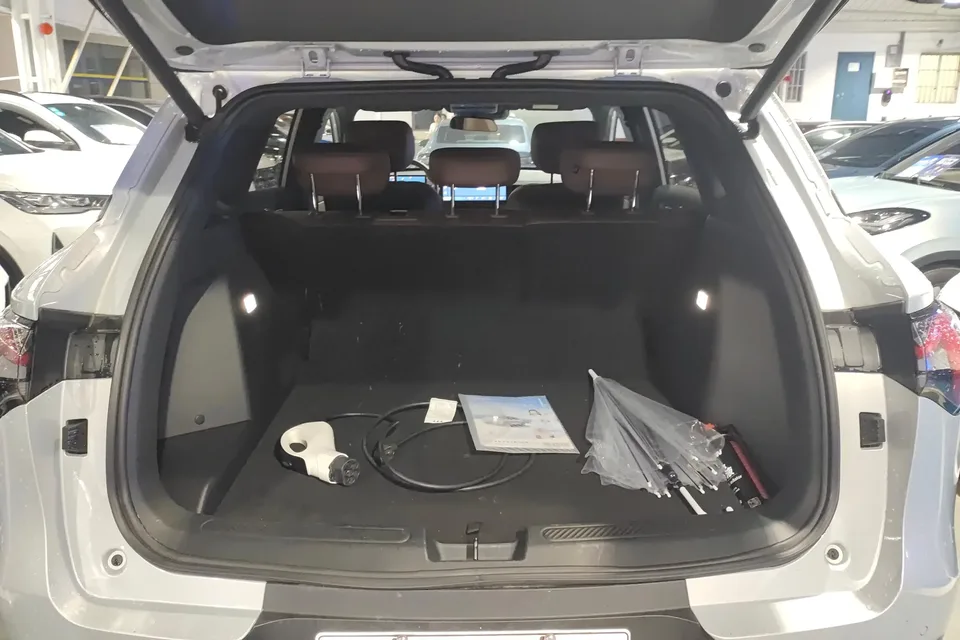 Wuling Starlight S PHEV Wuling Starlight S PHEV 2024 130km Flagship 2024 — thumbnail 5