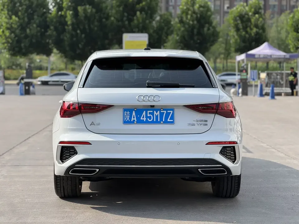 Audi A3 Audi A3 2022 Sportback 35 TFSI Stylish and sporty 2022 — thumbnail 5