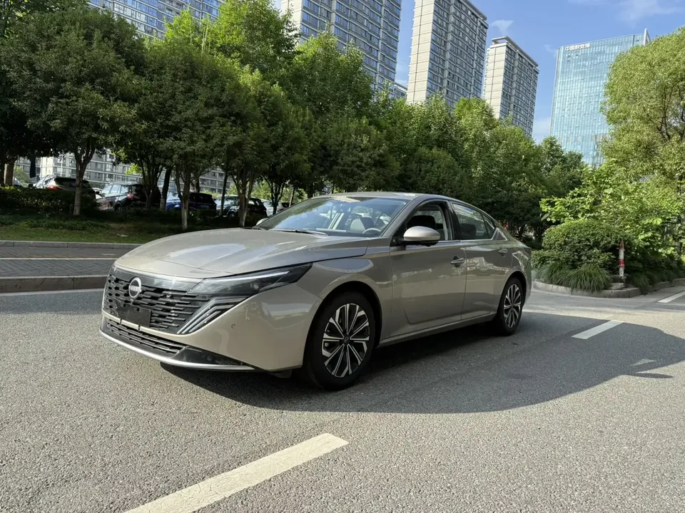 Nissan Altima Sound of nature 2026 HarmonyOS Cockpit 2.0L Intelligent Ultra-Comfort Edition 2025 — photo 1, buy with delivery to Moscow