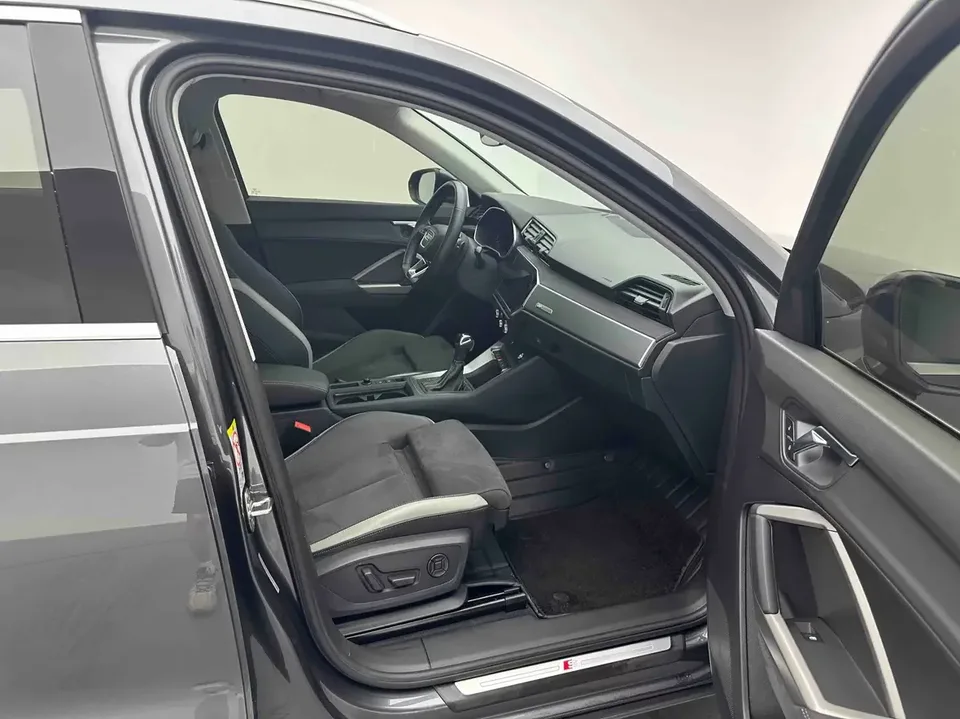 Audi Q3 Audi Q3 2022 35 TFSI Stylish Dynamic 2022 — thumbnail 5