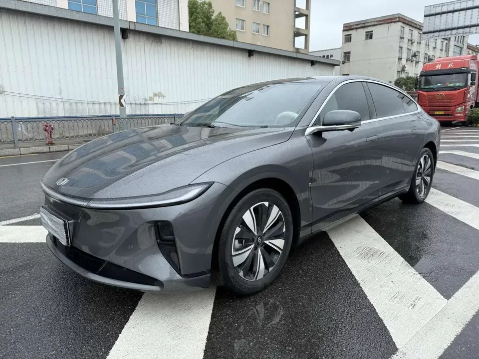 Changan Qiyuan A07 Changan Qiyuan A07 2023 200 Air Extended Range 2024 — photo 1, buy with delivery to Moscow