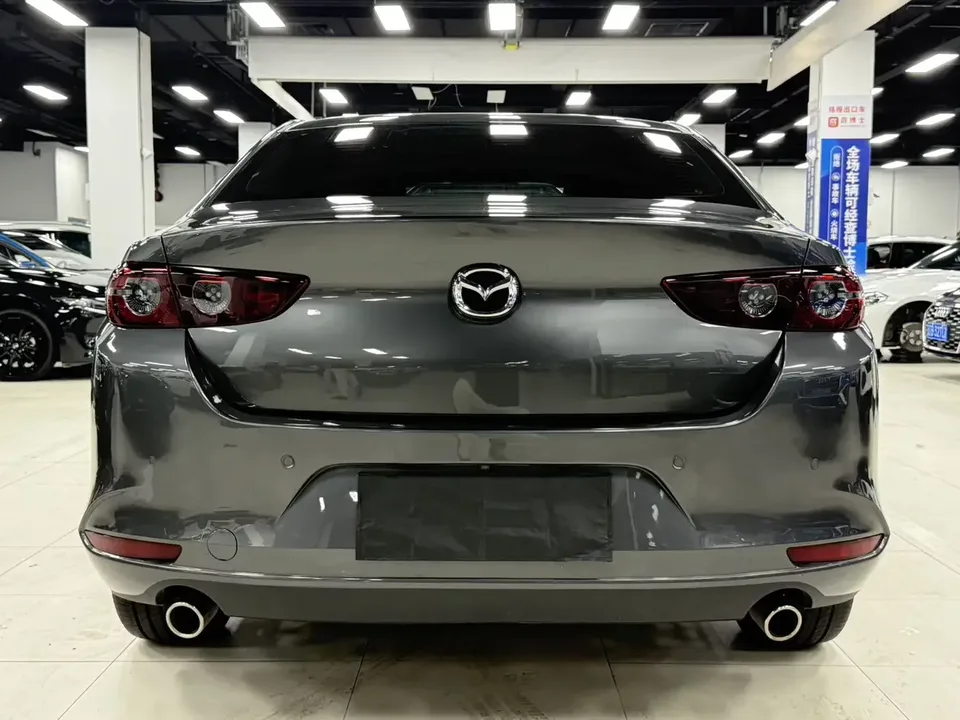 Mazda Axela Mazda3 Angkesela 2022 2.0L Automatic Elegant Edition 2022 — thumbnail 2