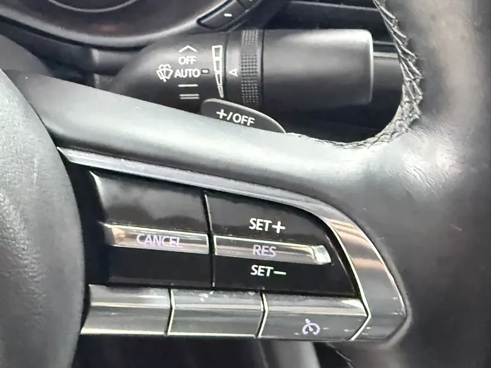 Mazda Axela Mazda3 Angkesela 2022 2.0L Automatic Elegant Edition 2022 — thumbnail 4