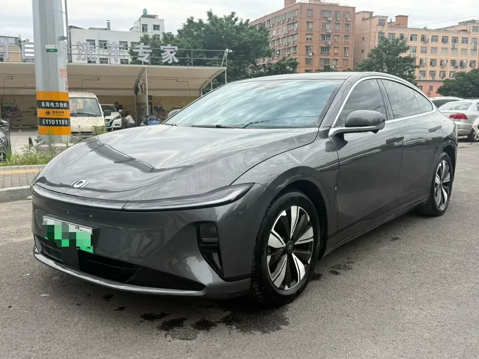 Changan Qiyuan A07 Changan Qiyuan A07 2023 200 Air Extended Range 2024 — photo 1, buy with delivery to Moscow