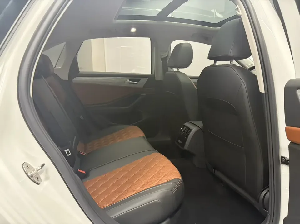 Volkswagen Sagitar Sagitar 2023 280TSI DSG Excellence Plus 2022 — thumbnail 5