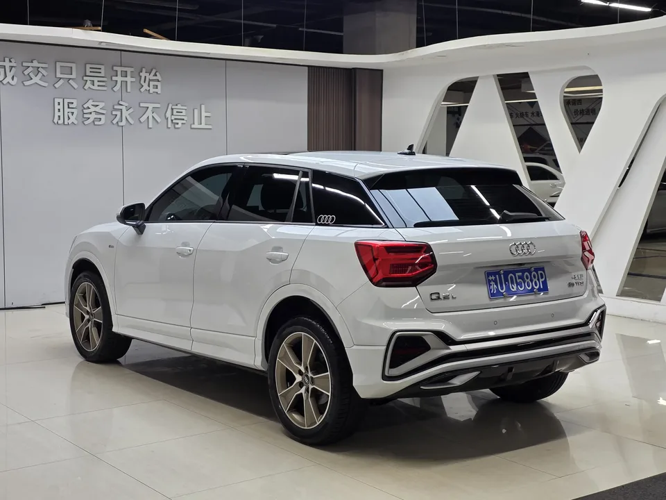 Audi Q2L Audi Q2L 2022 35 TFSI Stylish Dynamic 2022 — thumbnail 2