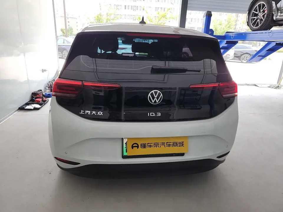 Volkswagen ID.3 Volkswagen ID.3 2024 Pure Smart Edition 2024 — thumbnail 2