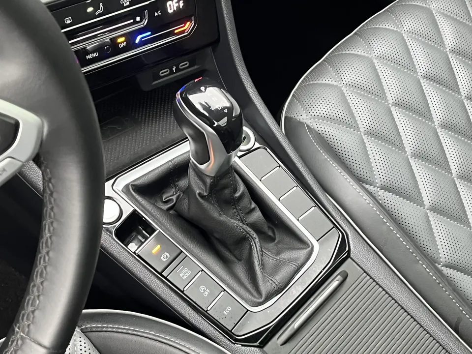 Volkswagen Sagitar Sagitar 2023 280TSI DSG Beyond Edition Plus 2022 — thumbnail 5