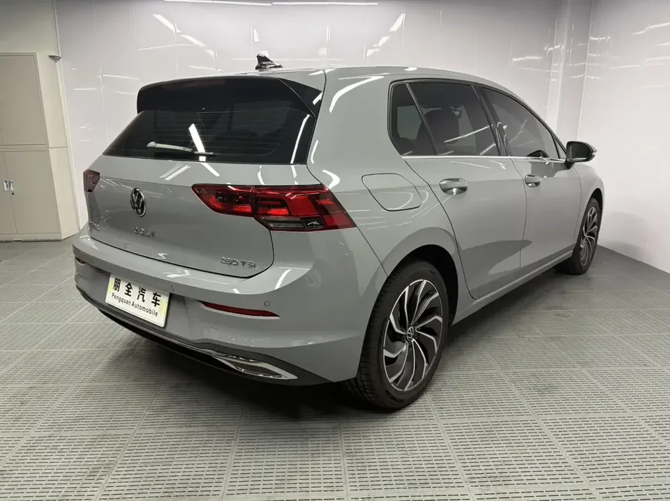 Volkswagen Golf golf 2023 280TSI DSG Pro facelift 2023 — thumbnail 2