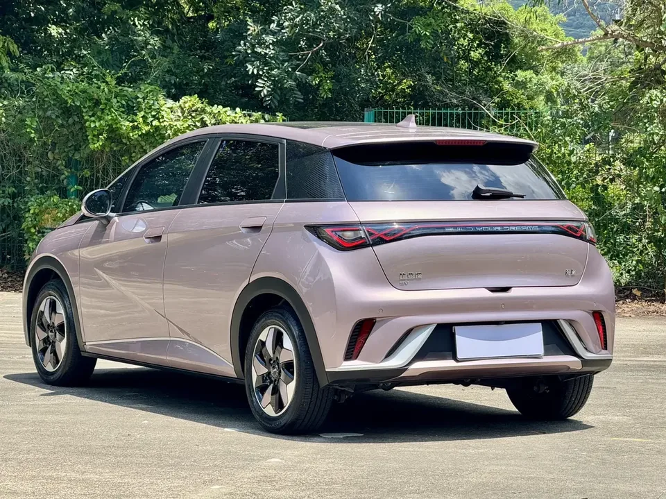 BYD Dolphin dolphin 2024 Honor Edition 420km Fashion Edition 2024 — thumbnail 2
