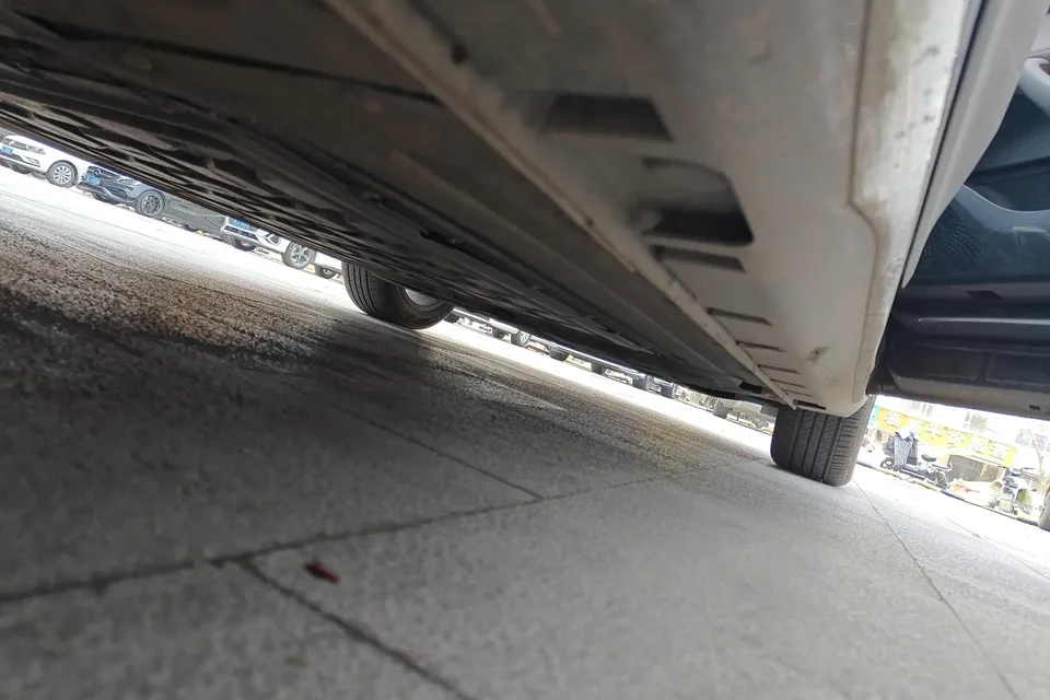 Roewe M7 DMH Roewe M7 DMH 2025 160km Comfort Edition 2025 — thumbnail 2