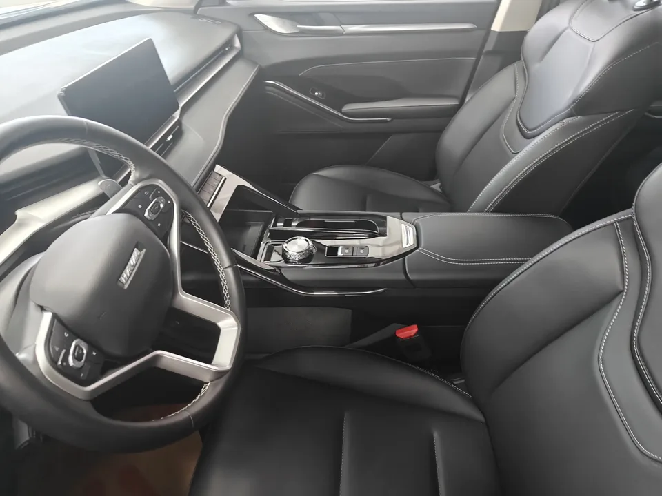 Haval H6 Haval H6 2022 Third generation 1.5T automatic two-wheel drive Plus 2023 — thumbnail 2