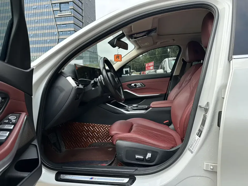 BMW 3 Series BMW 3 Series 2023 320Li M Sport Package 2023 — thumbnail 5