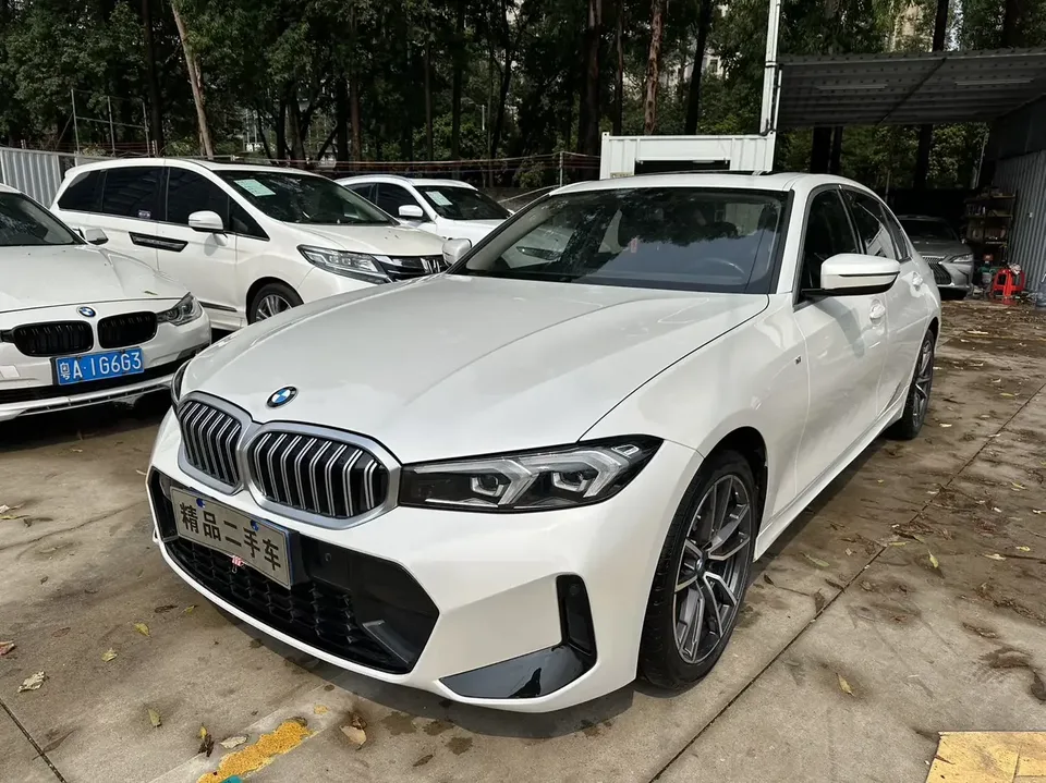 BMW 3 Series BMW 3 Series 2023 320Li M Sport Package 2023 — фото 1, купить с доставкой в Москву
