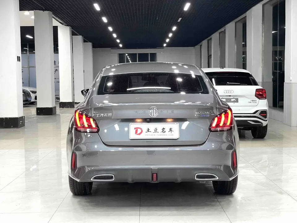 MG 5 MG5 2022 180DVVT CVT Youth Deluxe Edition 2022 — thumbnail 2