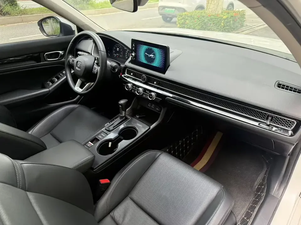 Honda Integra Style 2023 240TURBO CVT Smart Edition 2023 — thumbnail 3
