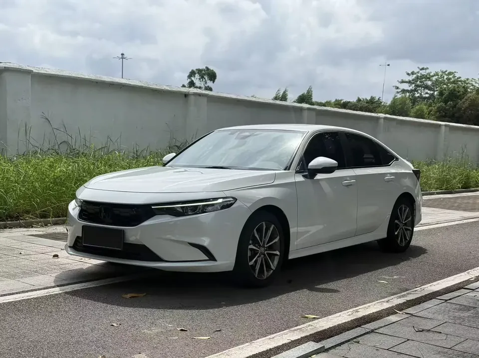 Honda Integra Style 2023 240TURBO CVT Smart Edition 2023 — photo 1, buy with delivery to Moscow