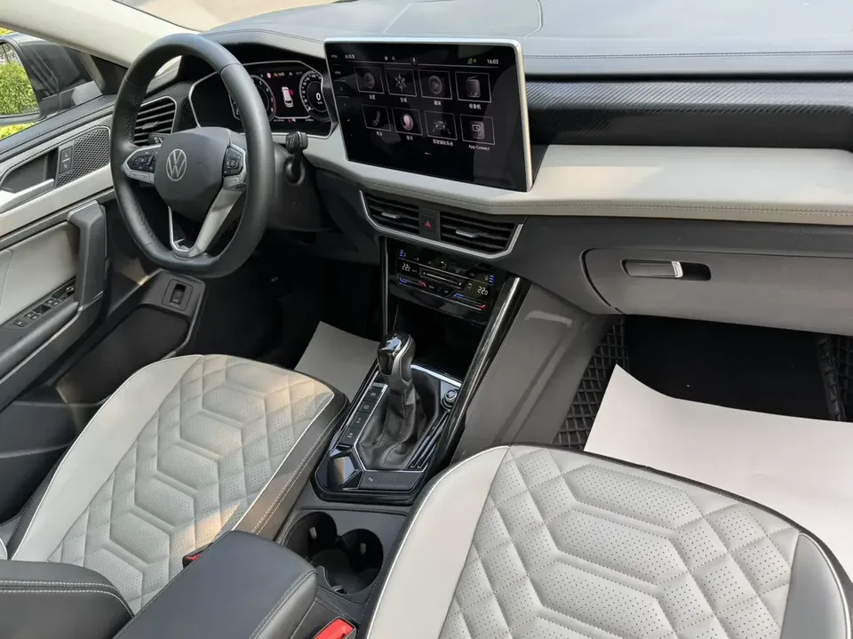 Volkswagen Tayron Tanyue 2023 280TSI 2WD Luxury Plus Advanced Edition 2023 — thumbnail 5