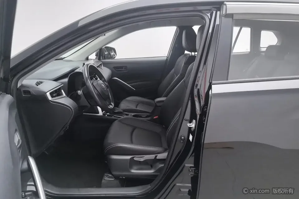 Toyota CorollaCross Corolla Sharp 2024 2.0L CVT Pioneer Edition 2024 — thumbnail 5