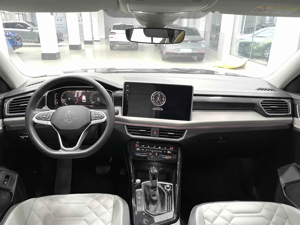 Volkswagen Tayron Tanyue 2023 280TSI 2WD Luxury Plus Advanced Edition 2022 — миниатюра 4