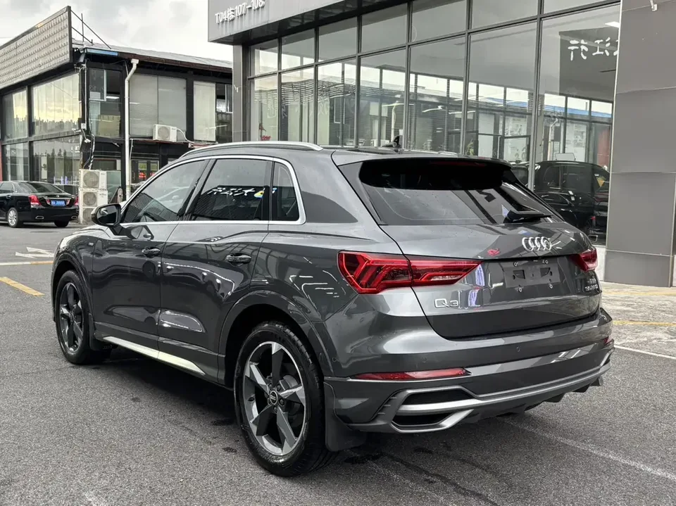 Audi Q3 Audi Q3 2022 35 TFSI Stylish Dynamic 2022 — thumbnail 4