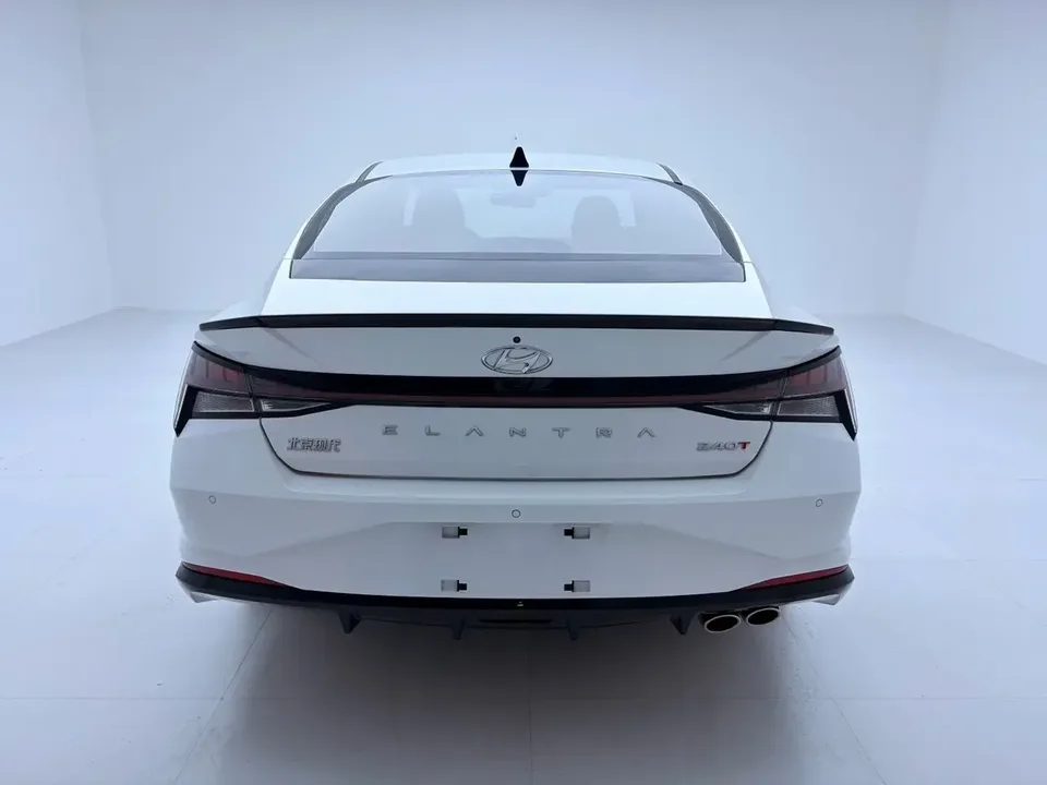 Hyundai Elantra Elantra 2021 240TGDi DCT LUX Premium Edition 2022 — thumbnail 2
