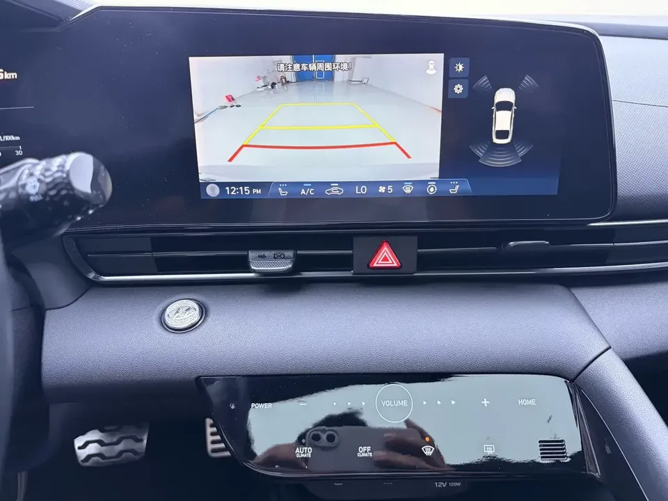 Hyundai Elantra Elantra 2021 240TGDi DCT LUX Premium Edition 2022 — thumbnail 5