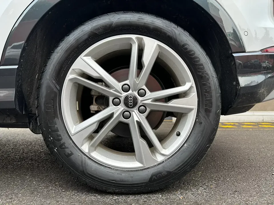 Audi Q3 Audi Q3 2022 35 TFSI Stylish Dynamic 2022 — thumbnail 2