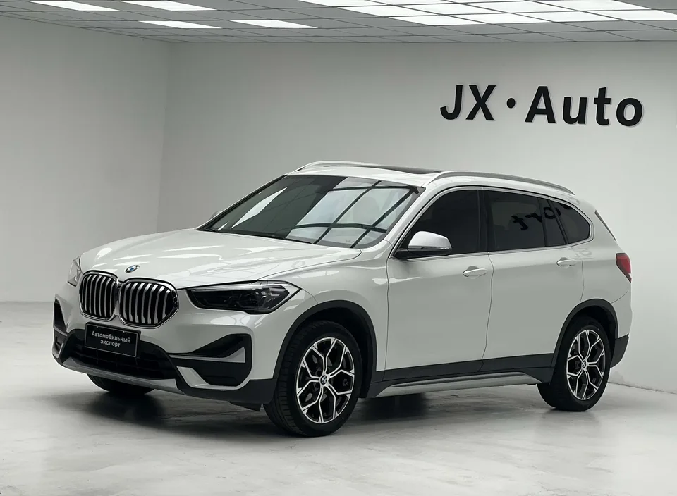 BMW X1 BMW X1 2022 sDrive20Li Fashion 2022 — photo 1, buy with delivery to Moscow