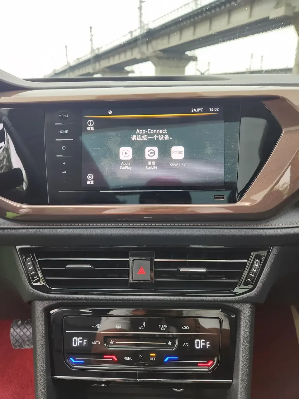 Volkswagen Tharu tuyue 2022 280TSI 2WD Comfort Edition 2022 — thumbnail 3
