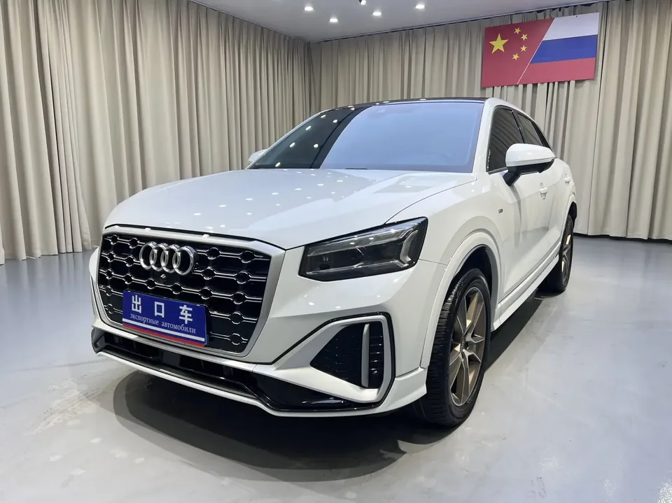 Audi Q2L Audi Q2L 2022 35 TFSI Stylish Dynamic 2022 — photo 1, buy with delivery to Moscow
