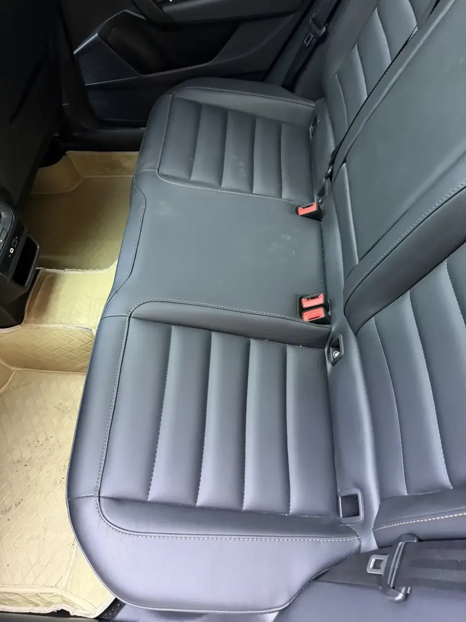 Volkswagen Tharu tuyue 2022 280TSI 2WD Comfort Edition 2023 — миниатюра 4