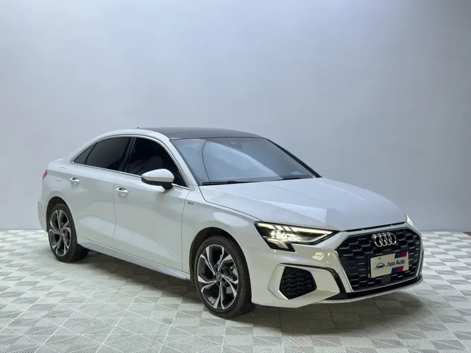 Audi A3 Audi A3 2023 A3L Limousine 35 TFSI Luxury Sports 2023 — фото 1, купить с доставкой в Москву