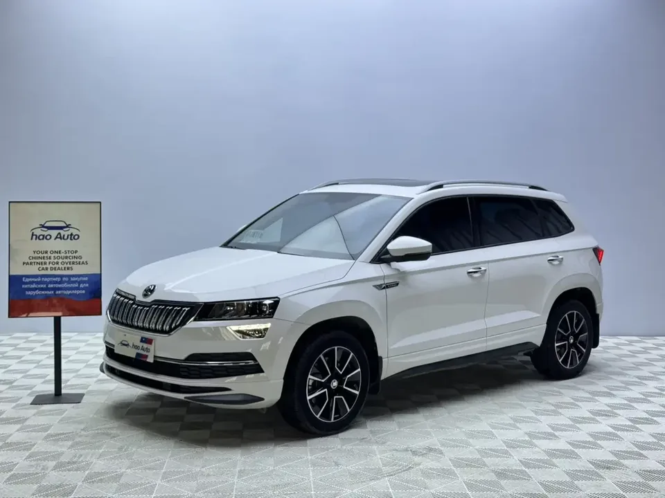 Skoda Karoq Korok 2022 TSI280 Premium Edition 2022 — photo 1, buy with delivery to Moscow