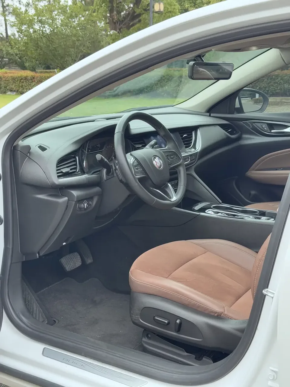 Buick Majesty Majesty 2023 552T Smart 2023 — thumbnail 3