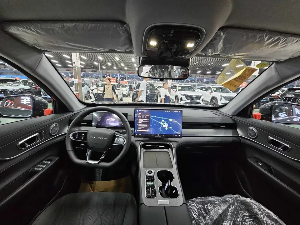 Chery Fengyun T8 Fengyun T8 2025 1.5T 130km Deluxe Edition 2025 — thumbnail 4