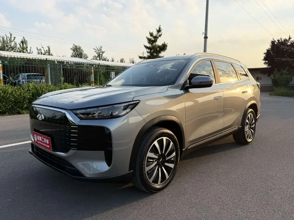 Chery Fengyun T8 Fengyun T8 2025 1.5T 130km Deluxe Edition 2025 — фото 1, купить с доставкой в Москву