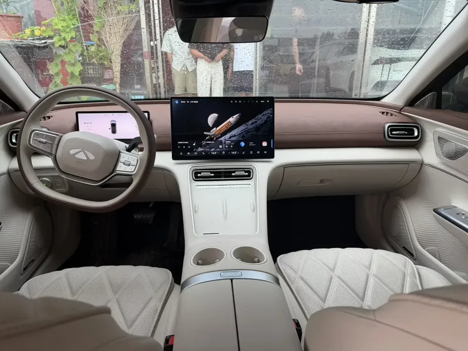 Chery Fengyun Fengyun A9L Fengyun A9L 2025 260 Super Long Battery Life Premium Edition 2025 — thumbnail 3