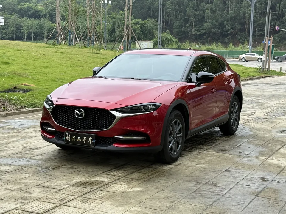 Mazda CX-4 Mazda CX-4 2021 2.0L 2WD Blue Sky Youth Edition 2023 — photo 1, buy with delivery to Moscow