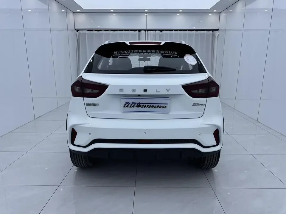 Geely Vision X3 Vision X3 2021 PRO 1.5L CVT Premium 2022 — миниатюра 2