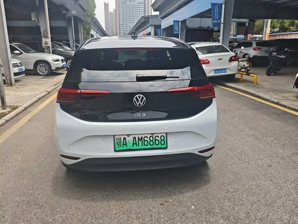 Volkswagen ID.3 Volkswagen ID.3 2024 Pure Smart Edition 2024 — миниатюра 2