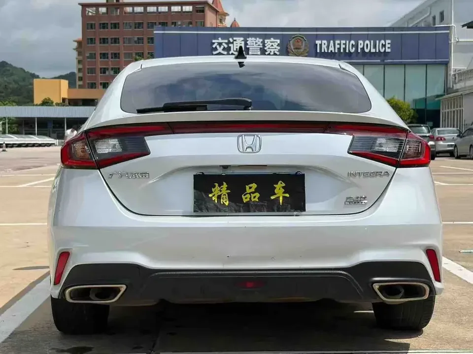 Honda Integra Style 2023 HATCHBACK 240TURBO CVT Phantom Night Deluxe Edition 2024 — миниатюра 2