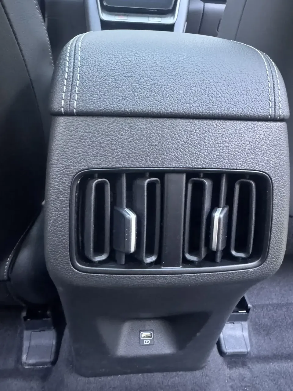 Hyundai ix35 Hyundai ix35 2021 240T GDi DCT 2WD Leading Edition GLS 2022 — thumbnail 3
