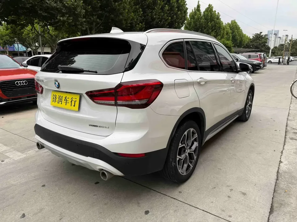 BMW X1 BMW X1 2022 sDrive20Li Fashion 2022 — thumbnail 2