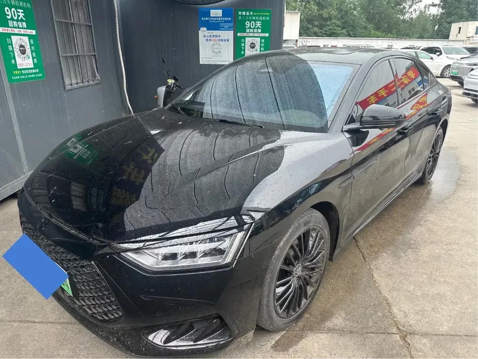 BYD Han DM Chinese DM 2022 DM-i 121KM Premium 2022 — photo 1, buy with delivery to Moscow
